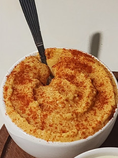 Una foto de Hummus de garbanzos