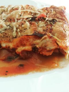 Una foto de Lasaña de verduras y pavo