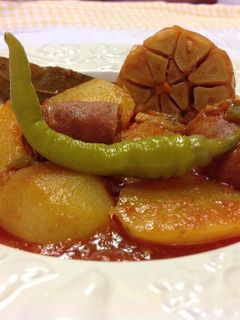Una foto de Patatas a la riojana