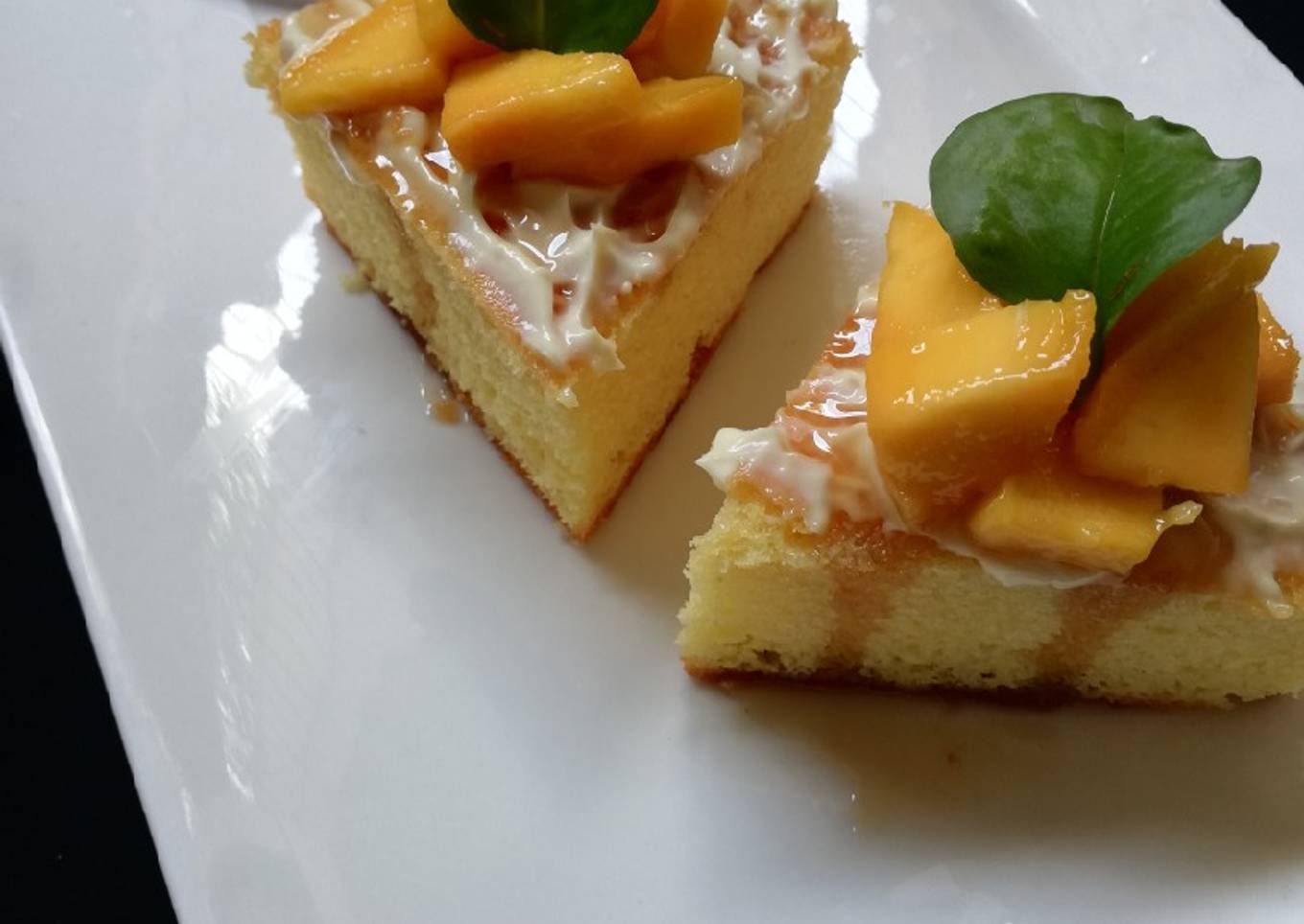Mango cake