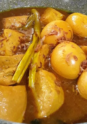 Foto resep Semur Tahu Telor