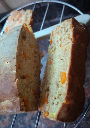 Una foto de Budín de naranja, zanahoria y vainilla