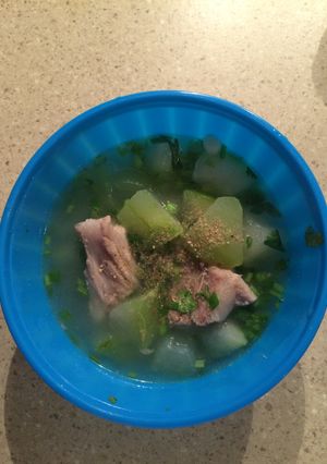 Hình của món Canh giò heo bí đao.
