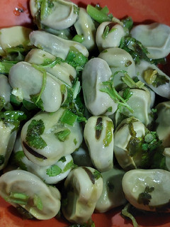 Una foto de Ensalada de habas 🌱