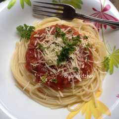 Spaghetti Bolognese with Homemade Sauce রেসিপির প্রধান ছবি