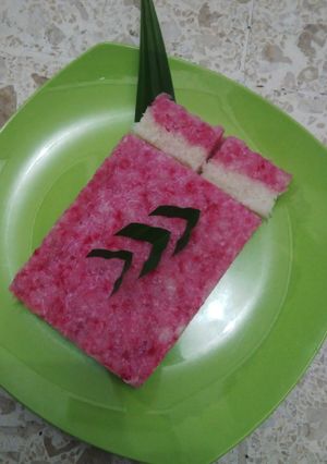 Foto resep Kelapa Kukus Merah Putih