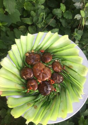 A picture of Baby Bok Choy with Shiitake Mushroom Oyster Sauce (Vegetarian).
