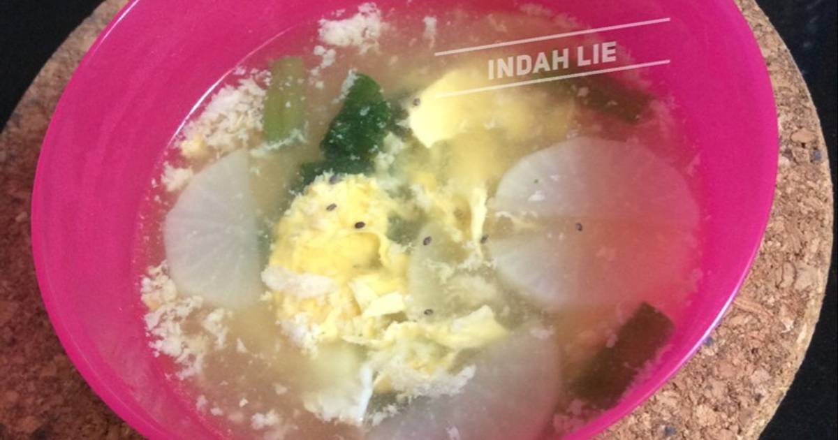 Resep Sup Telur Lobak Kale (MPASI 12+) oleh Indah Lie Cookpad