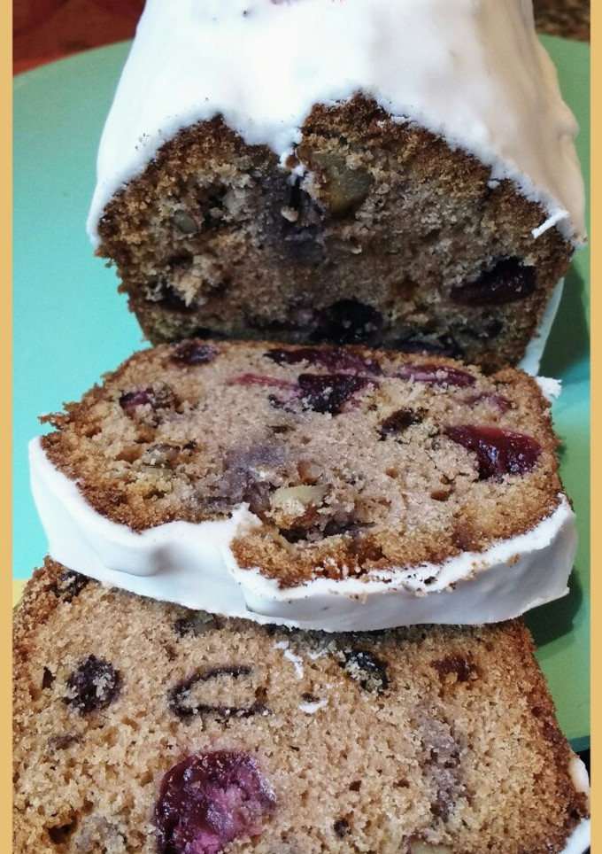 Una foto de Budín Navideño 🎄 de Cerezas y Frutos Secos