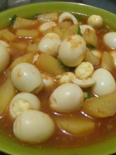 Foto resep Semur telur puyuh simple