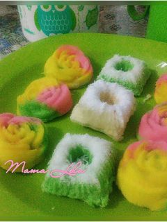 Foto resep kue putu dan rainbow mawar
