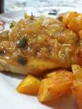 Costeletas de Cerdo cebolladas con guarnición de Batatitas