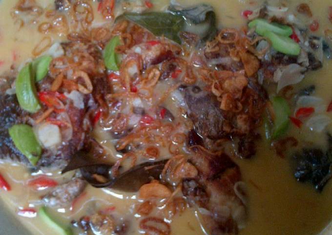 Mangut(pindang ikan asap)