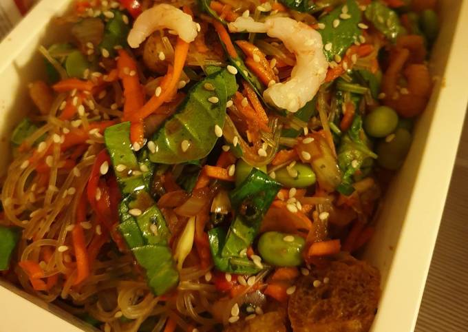 Cara Gampang Menyiapkan Thai vermicelli salad (Salad bihun a la Thailand) yang Bikin Ngiler