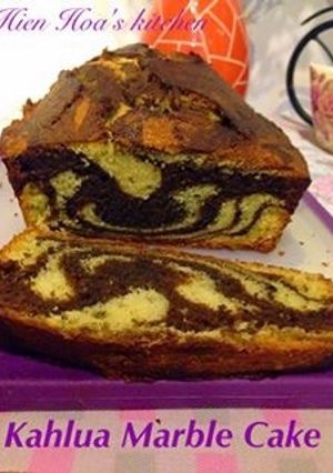 Hình của món Kahlua (Baileys) Marble Butter Cake(bánh bơ rượu cafe Kahlua).