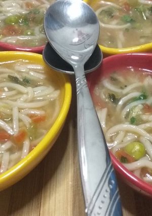A picture of Veg noodles soup.