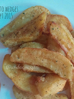 Foto resep Potato Wedges (a.k.a kentang goreng)