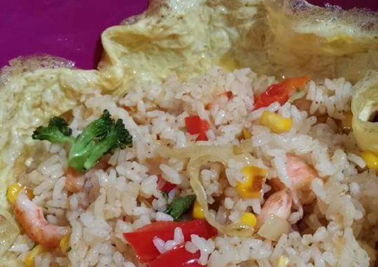 Cara mudah mengolah Nasi Goreng Nyam-nyus (tanpa ngulek) Lezat