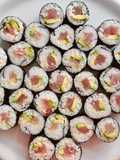 Cuốn Maki Bơ & Cá Ngừ