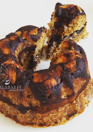 Foto principal de Torta de banana, coco y chocolate blanco