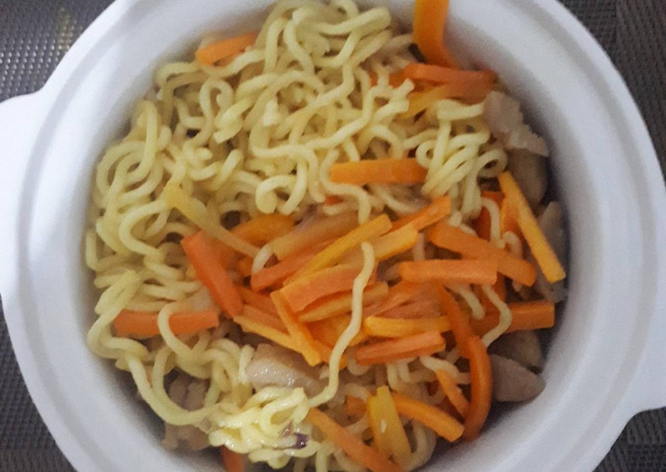 Mie goreng simple (spesial utk anak balita)