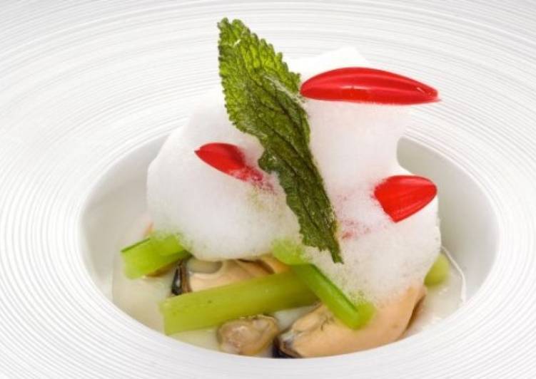 Borraja con moluscos y aire de mar