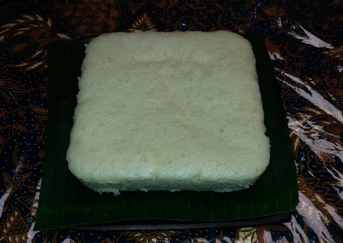 Steam rice cake ( apem nasi )