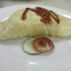 รูปของ Nasi Goreng Selimut (Omurice)