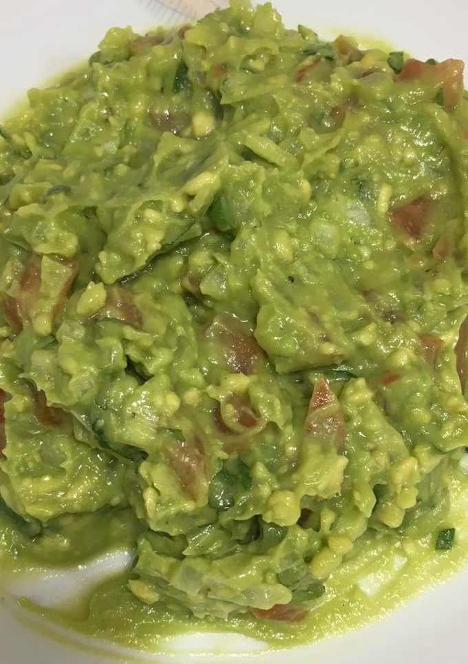 Una foto de Guacamole casero