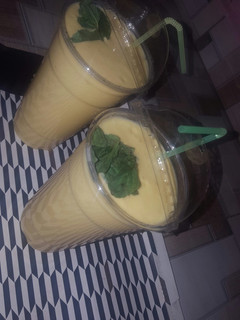 A picture of Mango lassi.