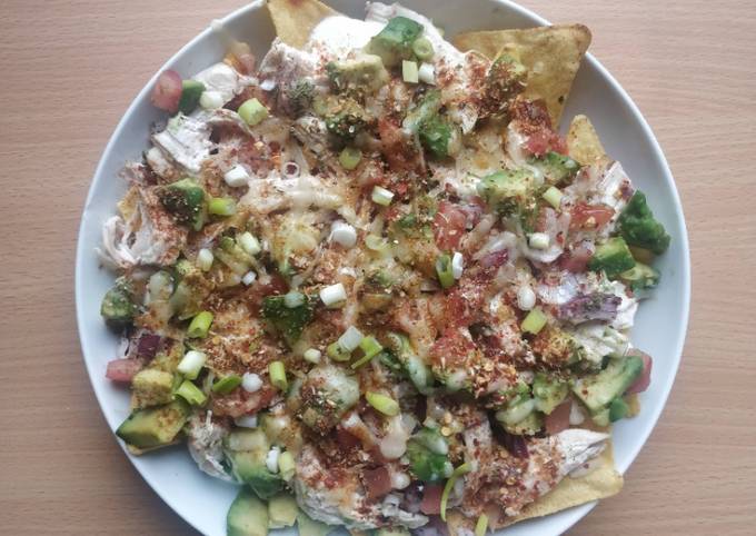 Avocado, Chicken Nachos