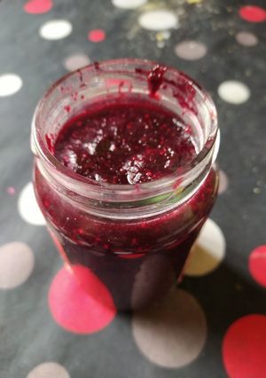 Una foto de 🍇🍇Mermelada de Moras🍇🍇