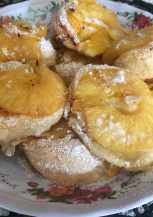 Pudingos tekercs, ananászkarikákkal #ünnepséfje recept fotója