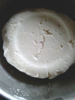 মোজারেলা চীজ (mozzarella cheese recipe in Bengali) রেসিপির প্রধান ছবি