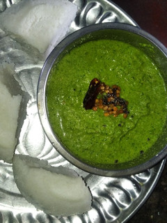 கொத்தமல்லி சட்னி செய்முறை முக்கிய புகைப்படம்