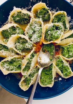 Une photo de 🌸 Conchiglioni farcis épinard ricotta 🌸
