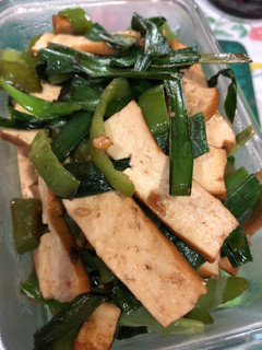 韮菜炒豆干 的食譜成品照片