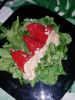 Una foto de Pimientos de piquillo rellenos con Thermomix
