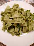 Cintas de espinaca con brócoli