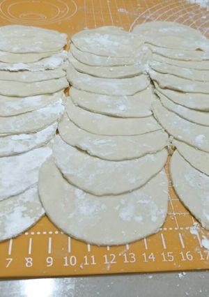 Foto resep Kulit Mandu/Gzoya/Dumpling