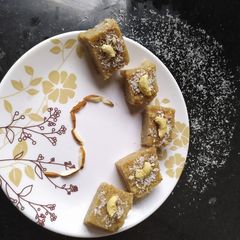 A picture of Roti Burfi.