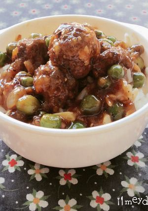 Foto resep Onion Meatball - Peas Brown Sauce