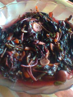 Foto resep Tumis bayam merah serut wortel cc