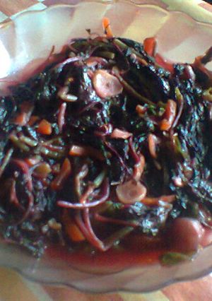 Foto resep Tumis bayam merah serut wortel cc