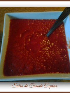 Una foto de Salsa de tomate express