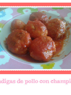 Una foto de Albóndigas de pollo con champiñones