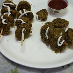 A picture of Moong dal palak vadai.