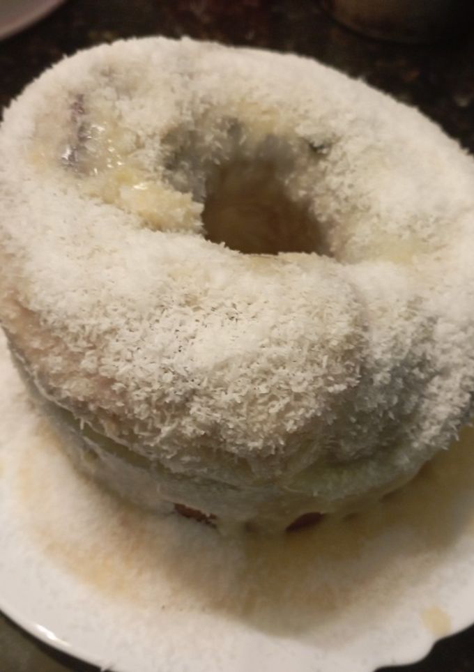 Una foto de Torta de limón con coco rallado