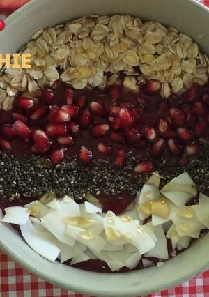 A picture of Very Berry Smoothie Bowl.