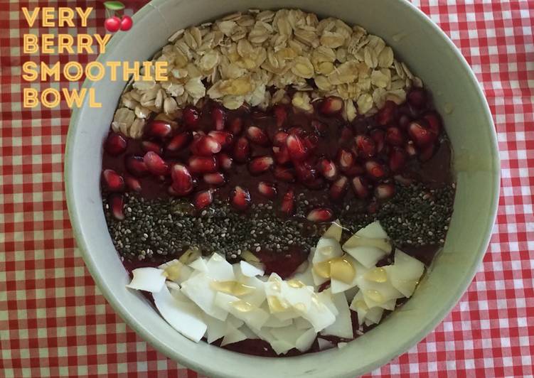 Simple Way to Make Super Quick Homemade Very Berry Smoothie Bowl